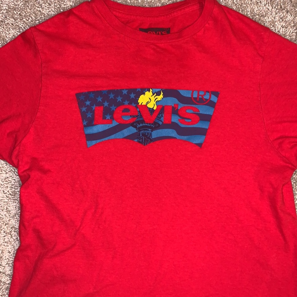 Men’s Red Levi’s Short Sleeve T-Shirt - Picture 2 of 4